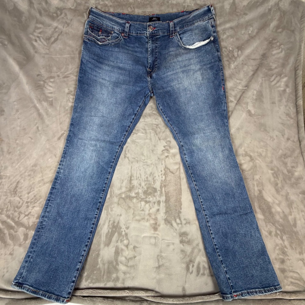 True Religion Ricky Relaxed Straight Jeans Mens 44 Blue Denim Red Stitching